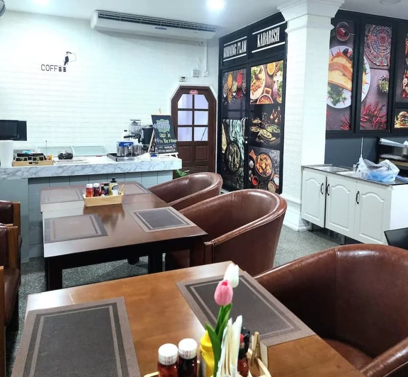 Burning Flame Hotel Patong - photo 2