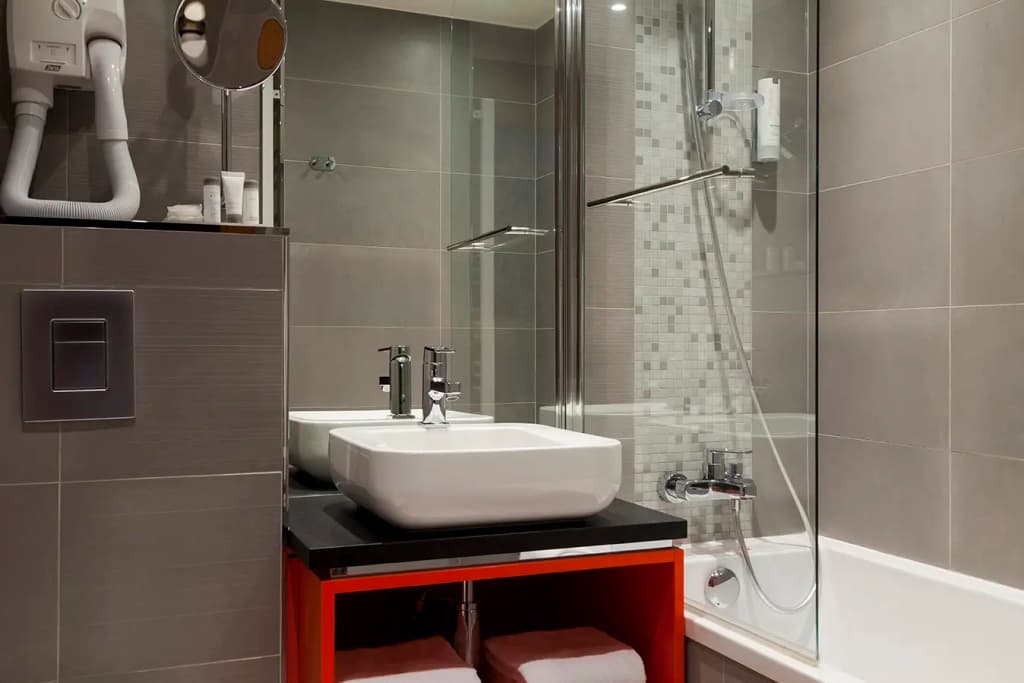 Timhotel Opera Blanche Fontaine - photo 11