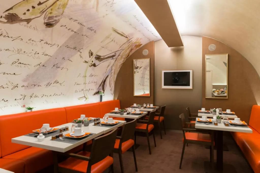 Hôtel Le Tourville by Inwood Hotels - photo 20