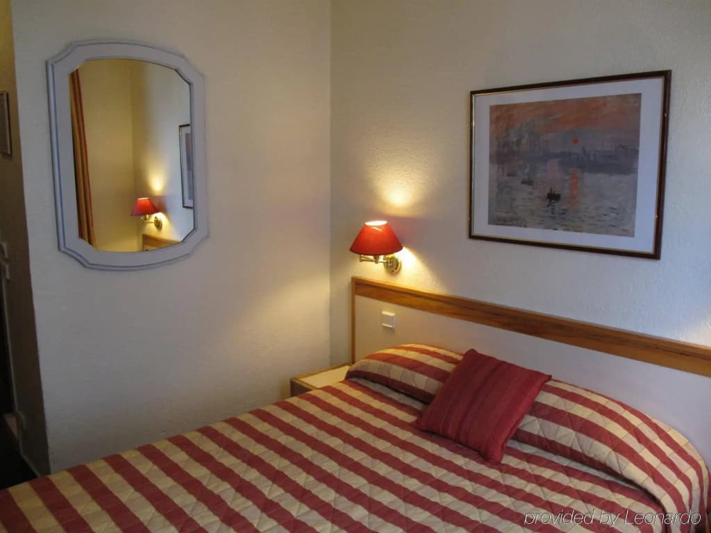 The Alcove Hotel - photo 3