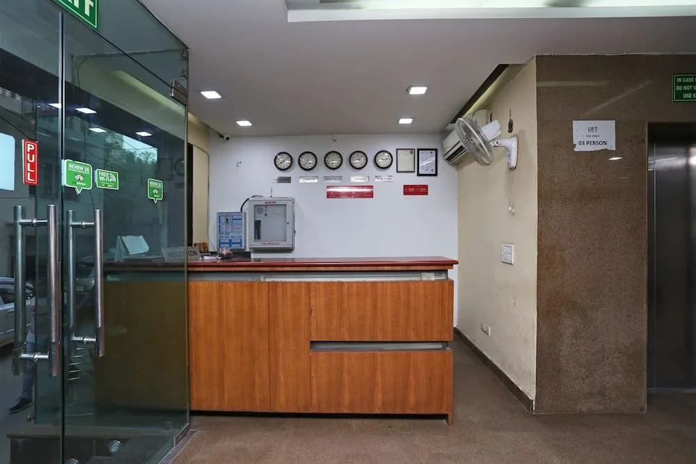Hotel Daya Continental - main photo