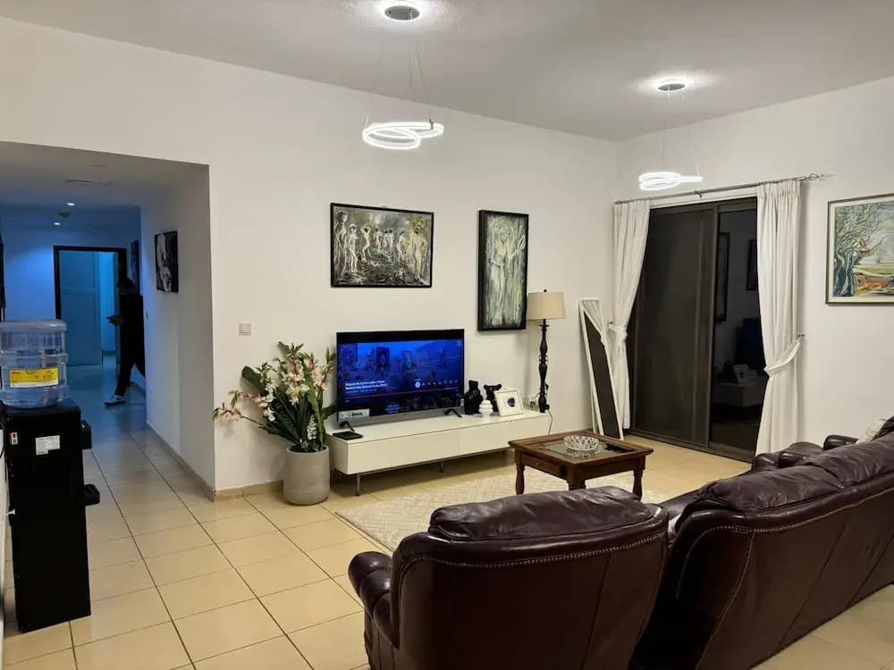 Sadaf 2 JBR Bedspace - photo 1