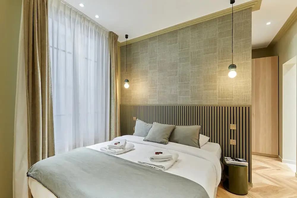 Incredible AC Apartment 3 Bedrooms Center of Paris - photo 3