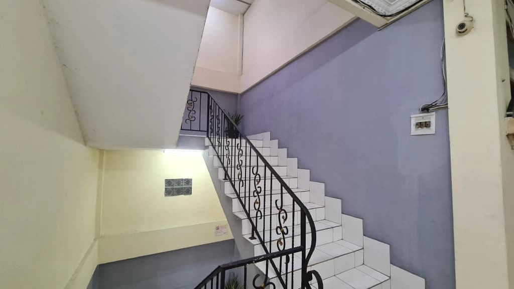 OYO 91145 G Residence - photo 8