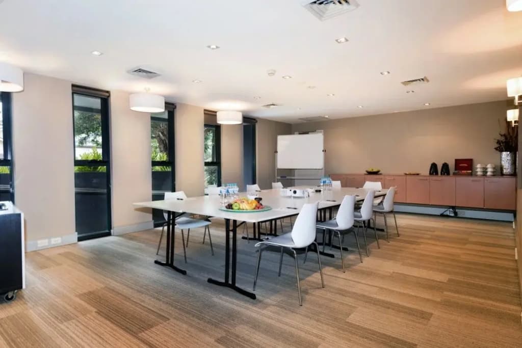 Quest Mascot Serviced Apartments - photo 29