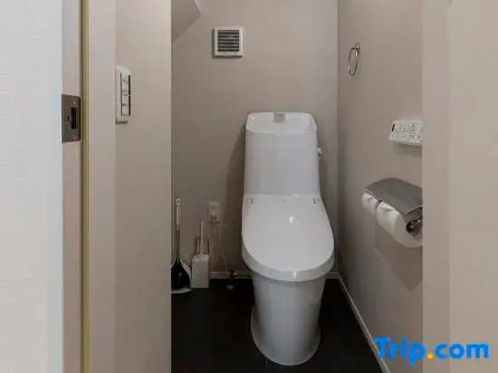 HoursHouse Elara Hotel - photo 10