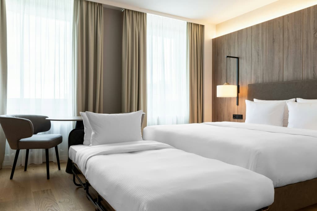 AC Hotel by Marriott Berlin Humboldthain Park - photo 2