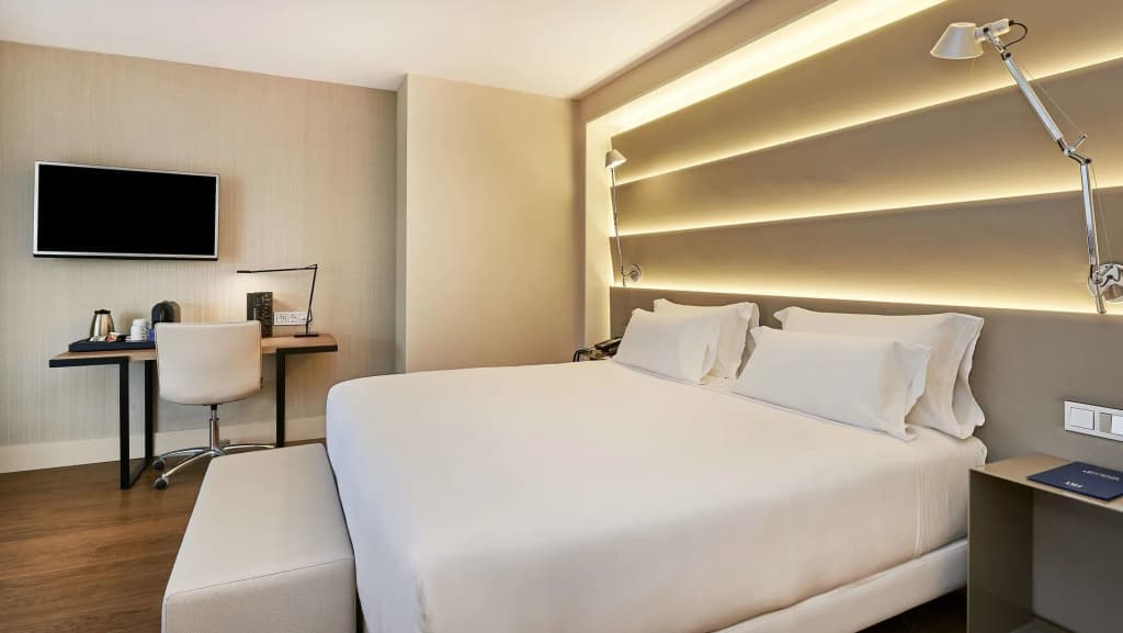 NH Sants Barcelona - photo 6