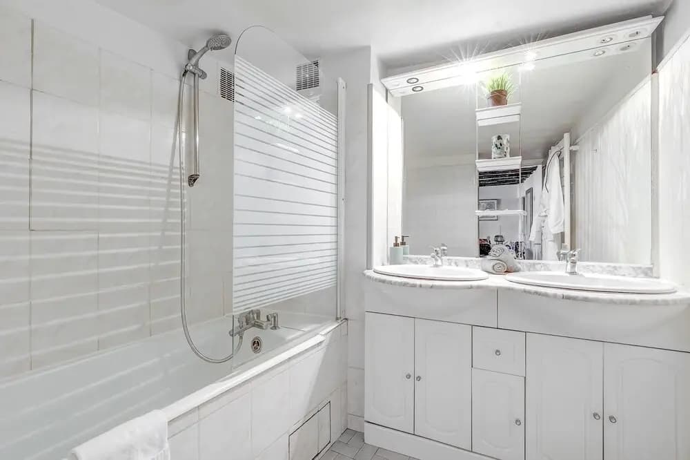 Cozy 2BR in the Heart of Île Saint-Louis - photo 8