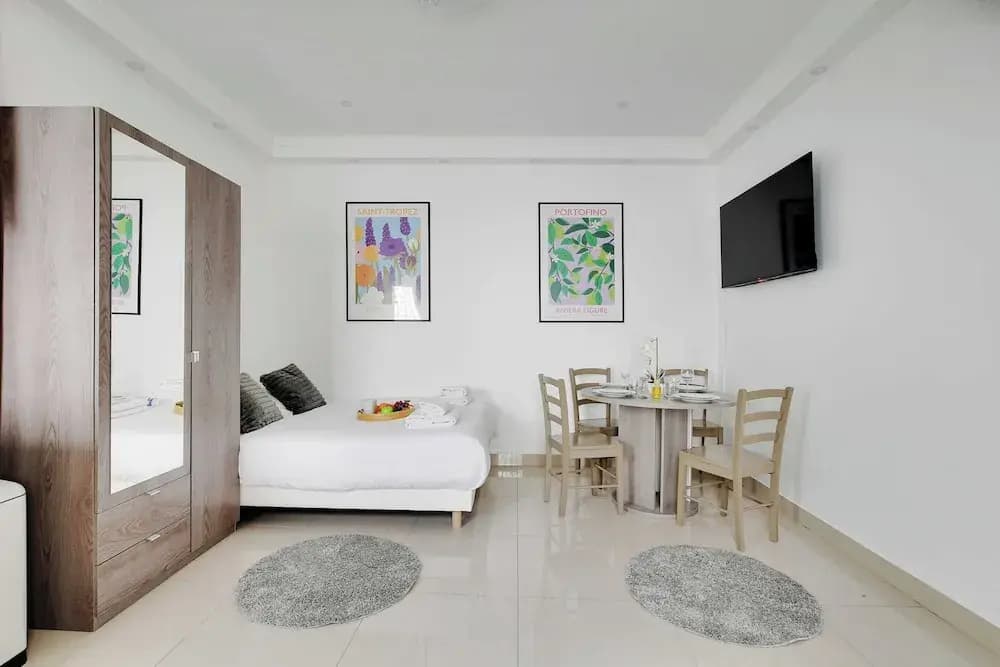 Charming Studio for 2 - Near Voltaire & 11th Arr. Town Hall, Paris - photo 3