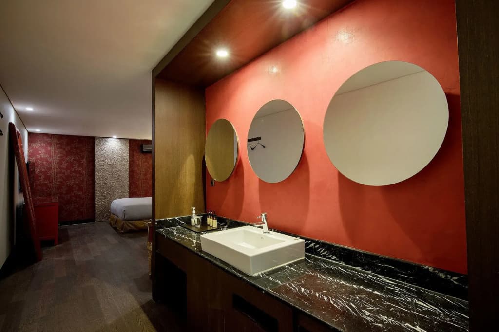 Nineth Hotel - photo 7