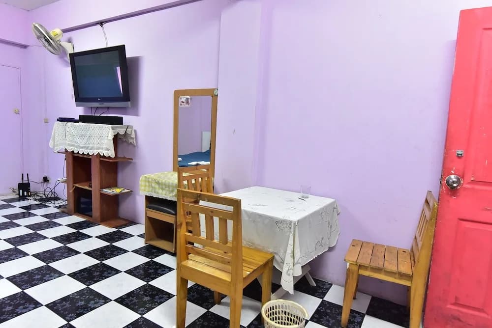 Javan Guesthouse - photo 3