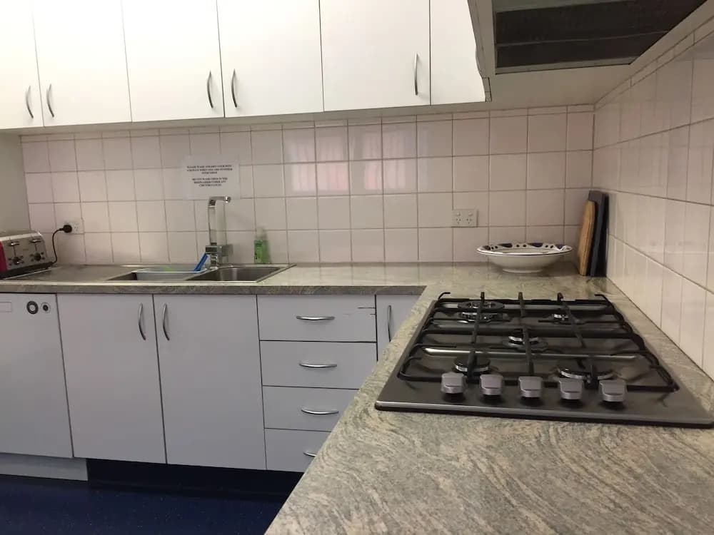 22 Travellers Accommodation - photo 14
