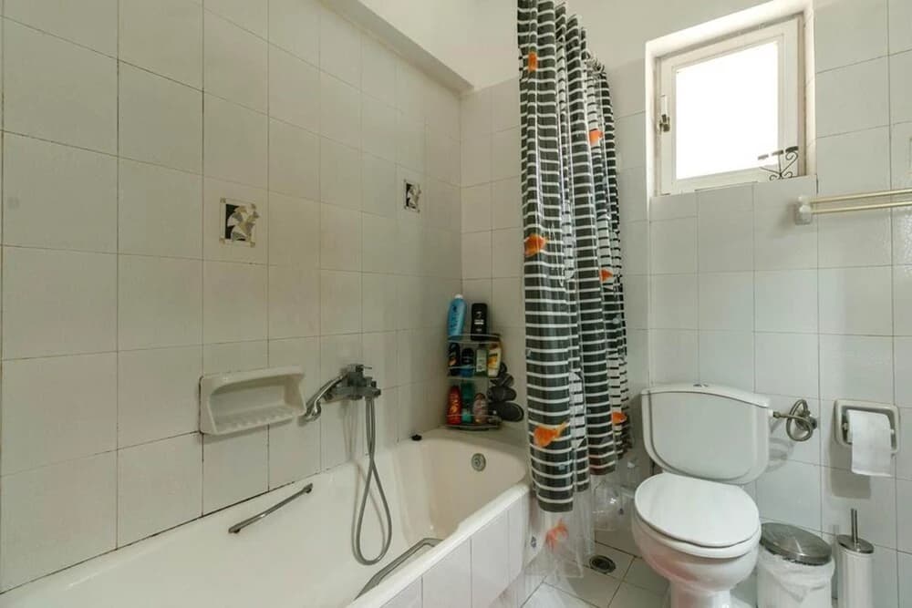 Bright And Spacious Flat, 5 Min From The Beach - photo 7