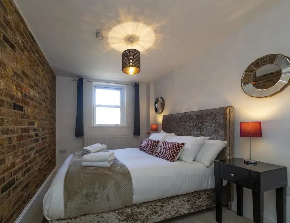 Boutique Tower Bridge Apartment - photo 30