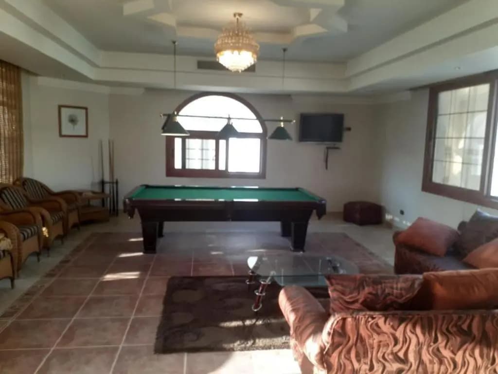 Super luxurious villa with large landscape areas - photo 11