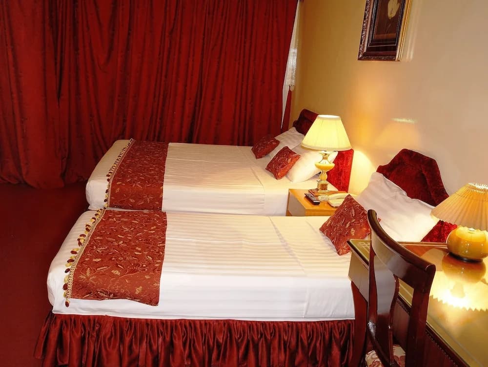 Kings Square Hotel - photo 3