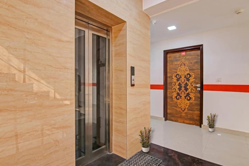 OYO Flagship 70282 Abode Inn - photo 15