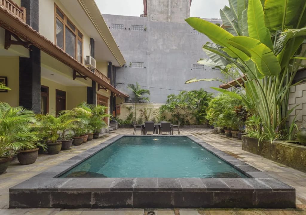 Surfaris Inn on Poppies 2 - photo 7