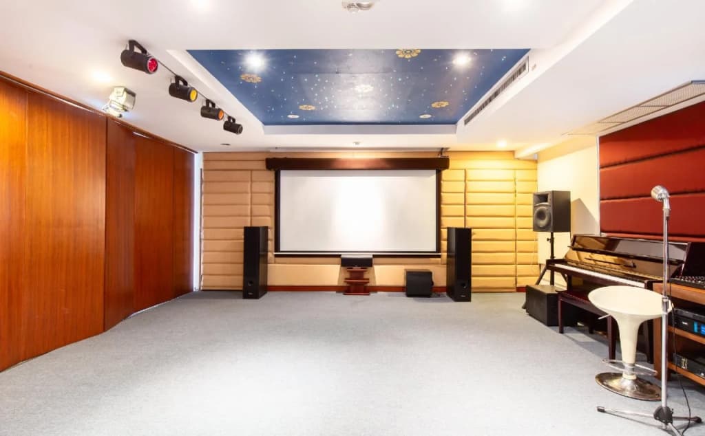 Lasalle Suites Hotel & Residence - photo 23