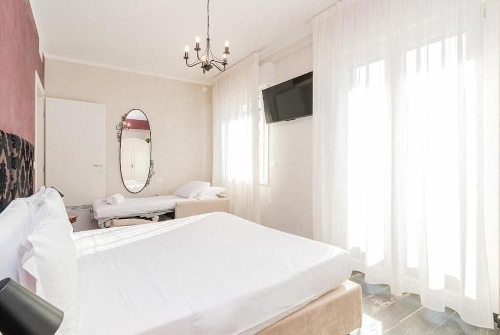 Suites Train Station Mestre - photo 1