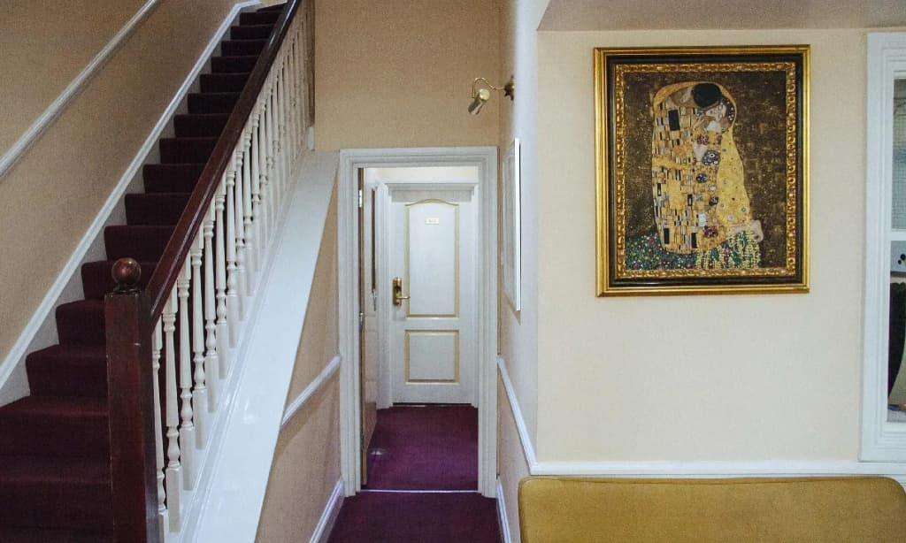 Lord Kensington Hotel - photo 12