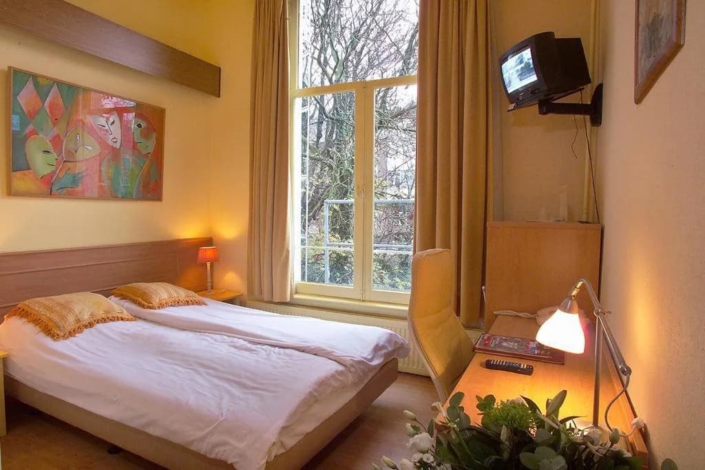 Hotel Rembrandt - photo 9