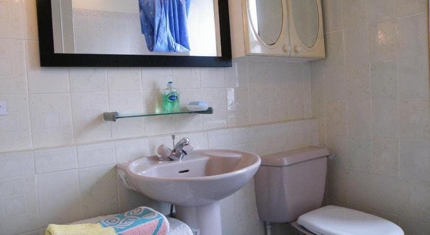 Judy Guest House - photo 10