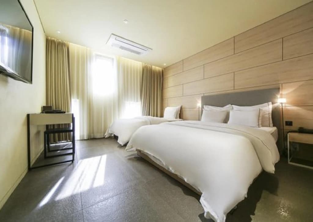 Hotel The Designers Jongno - photo 6