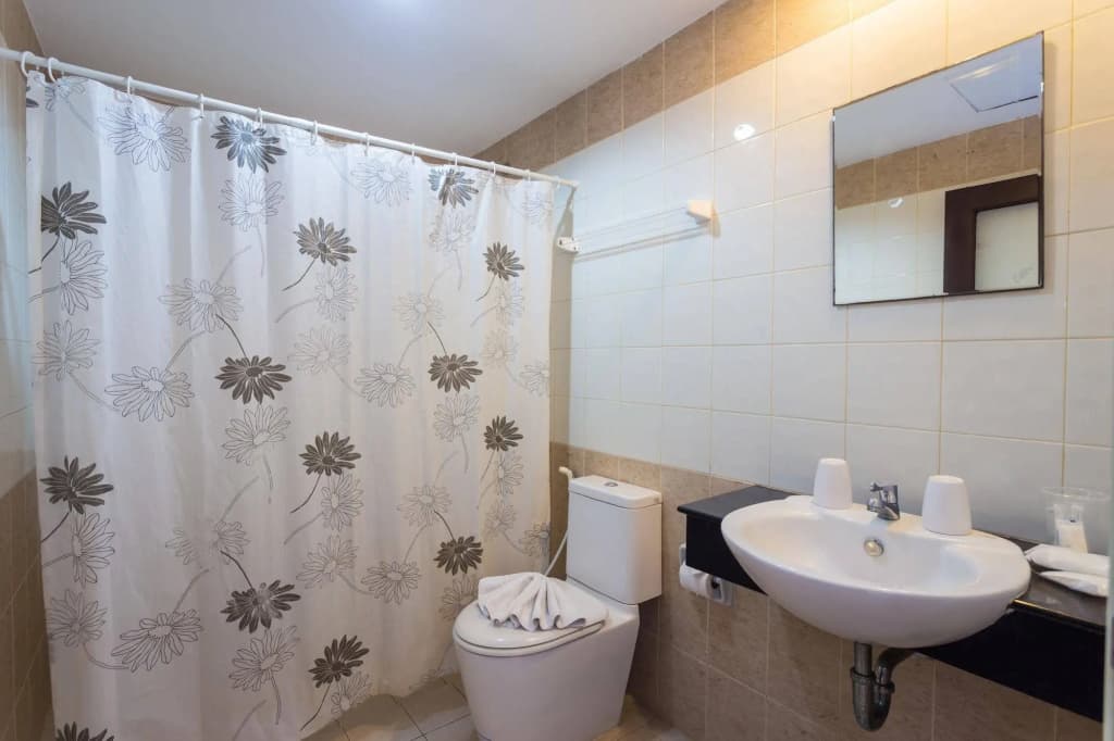 Sharaya Patong Hotel - photo 7