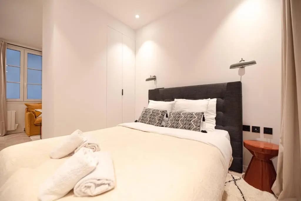 Lovely Home in Champs Elysées - With AC - photo 8