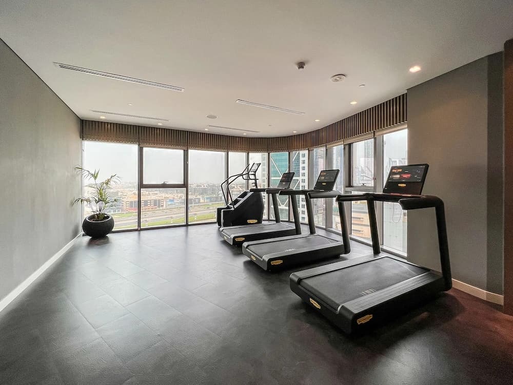 Luton Vacation Homes - Paramount Midtown - photo 17