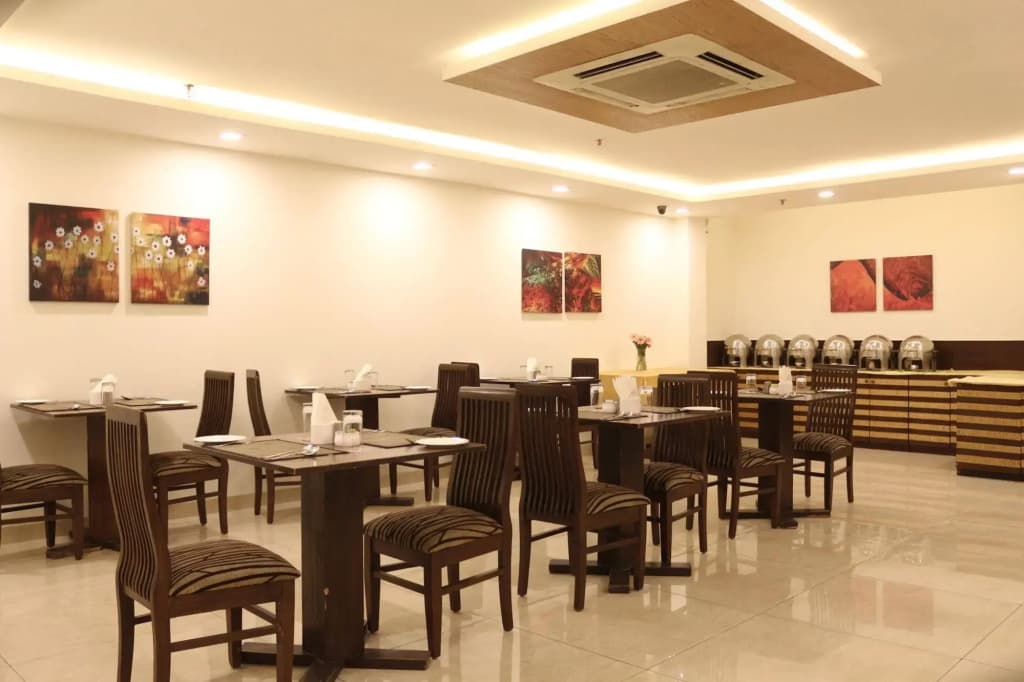 Goodwill Hotel Delhi - photo 14