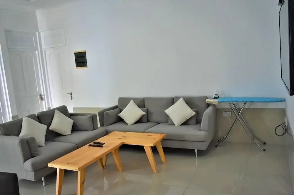 Explore Island Inn - photo 3