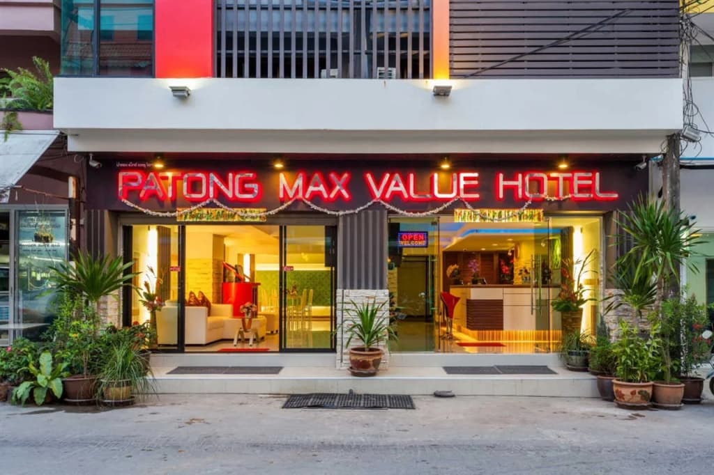 Patong Max Value Hotel - photo 20