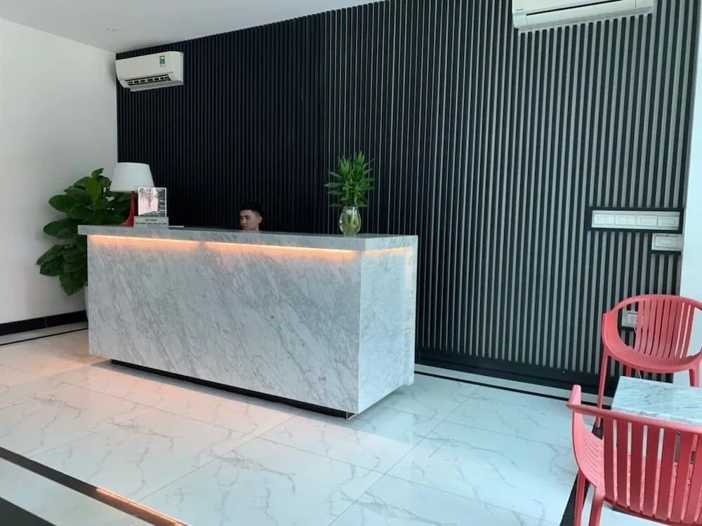 Anh Hong Hostel - photo 10