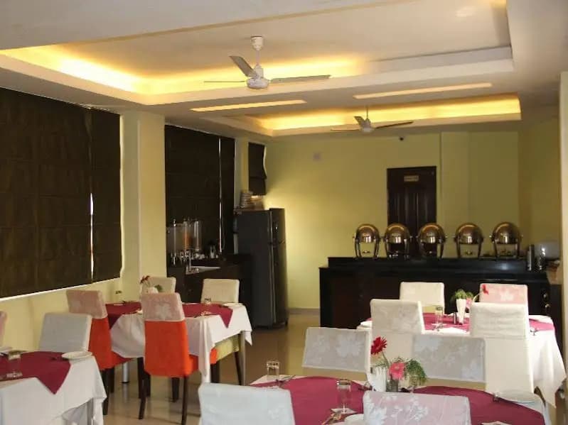 Clarks Inn Nehru Place - photo 16
