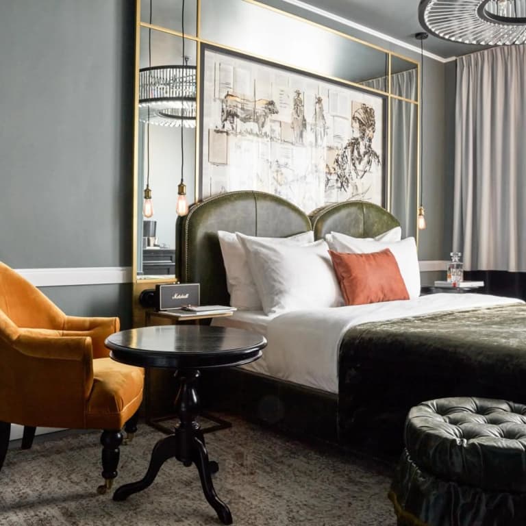 Sir Savigny Hotel - photo 28