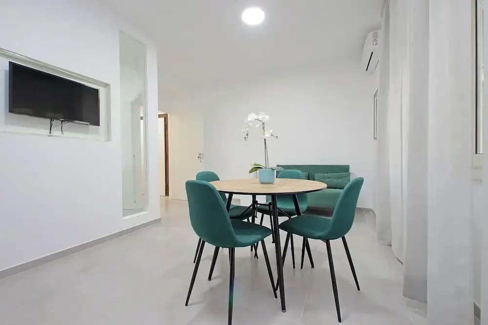 YCH Bagnera Suites - photo 27