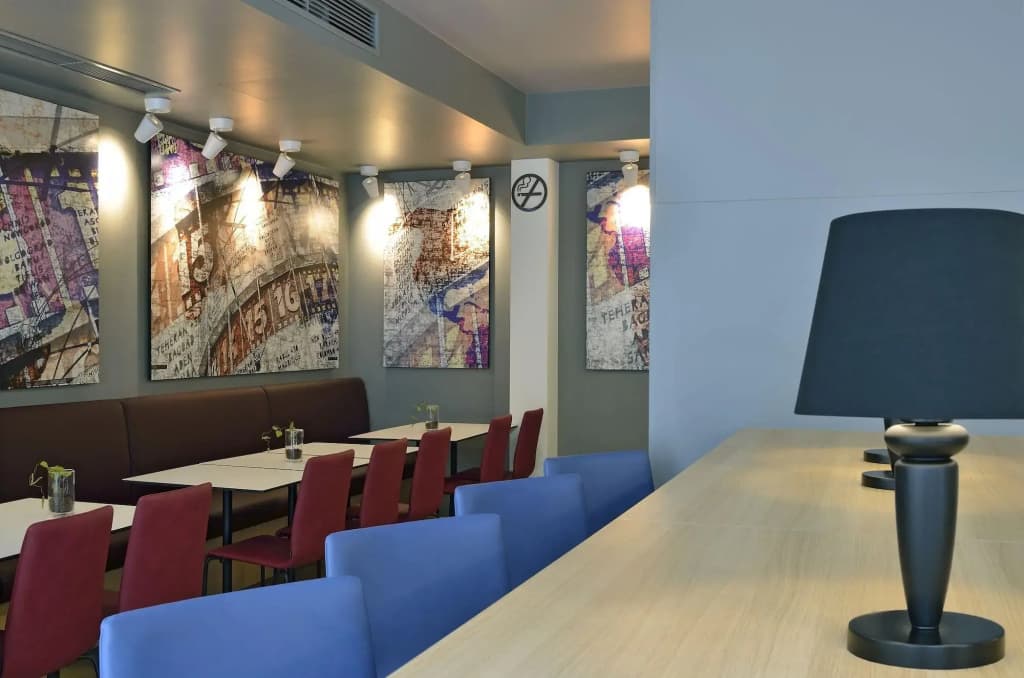 B&B Hotel Berlin-Alexanderplatz - photo 31