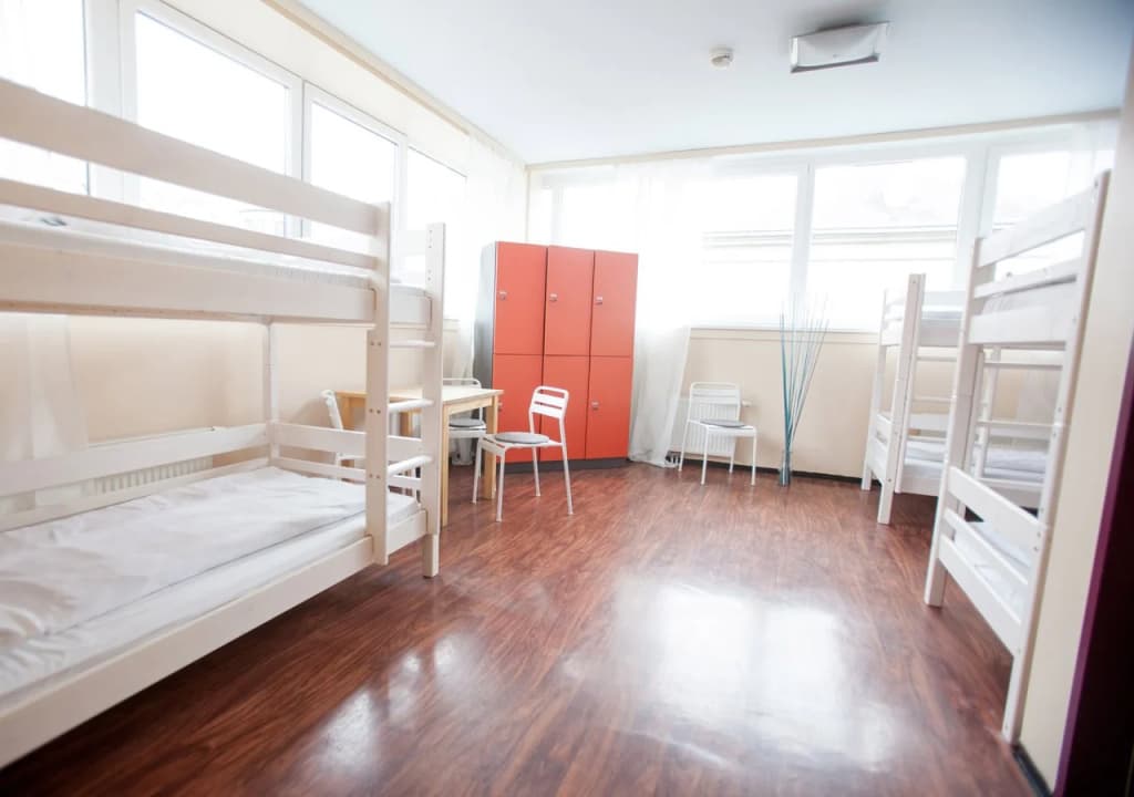 wombat's CITY HOSTELS VIENNA - The Lounge - photo 3