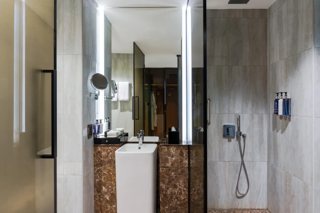 Hotel Voco Monaco Dubai by IHG -Adults Only Hotel - photo 8