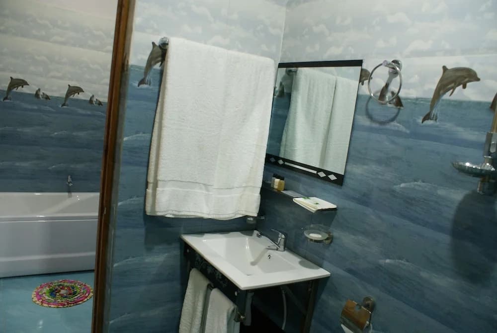 Hulhudheli Inn - photo 9