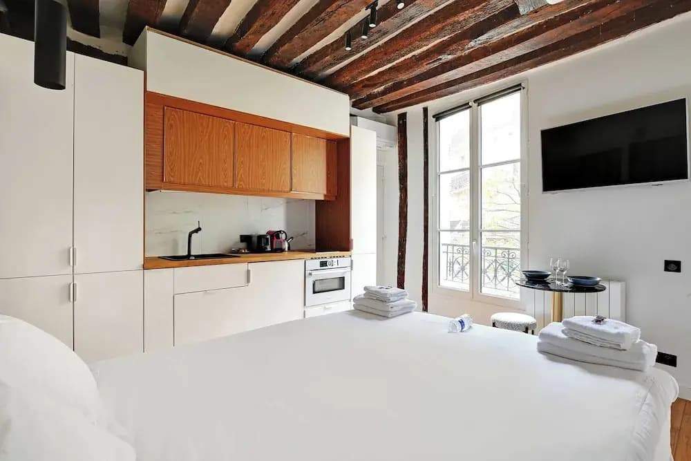 Chic Studio A/C - 2P - Le Marais - photo 8