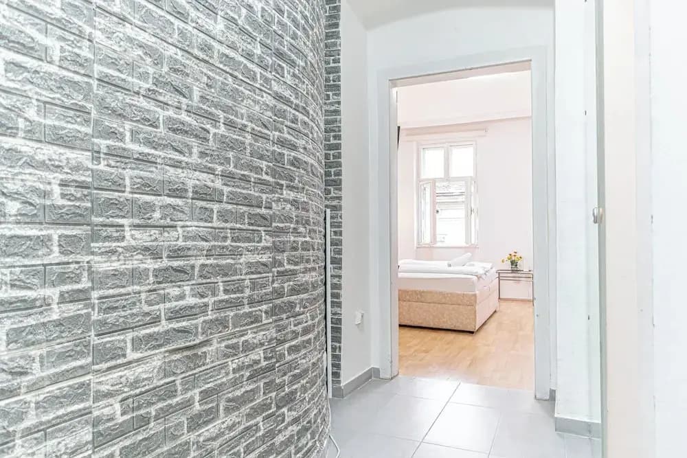 Pleasant Stay in a Great Location - photo 10