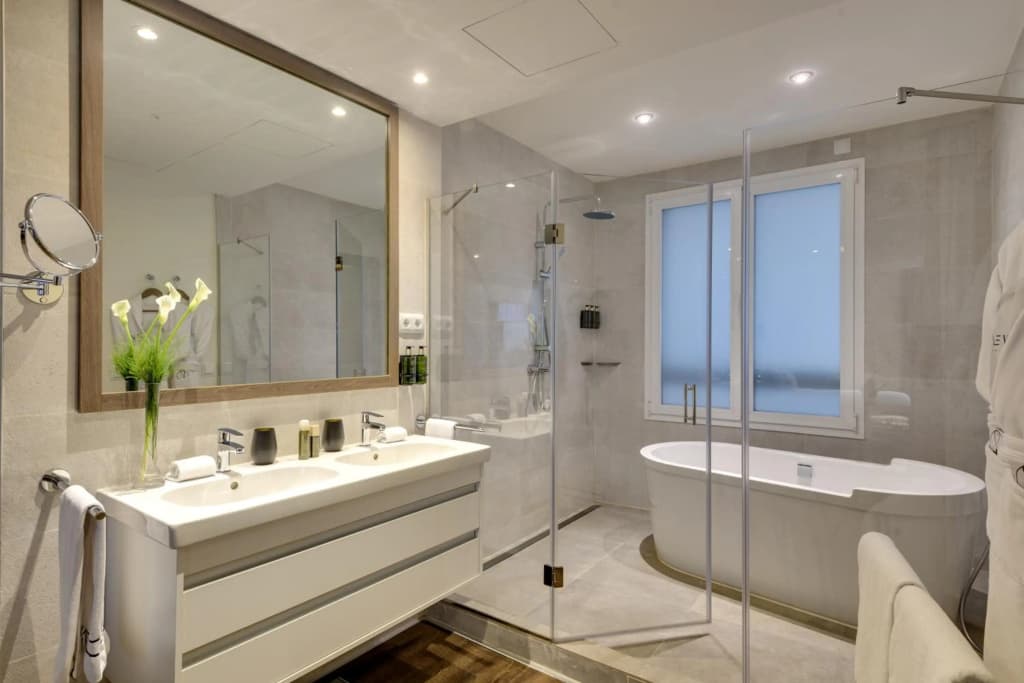 Melia Madrid Serrano - photo 10