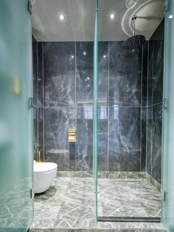 G hotel - photo 11