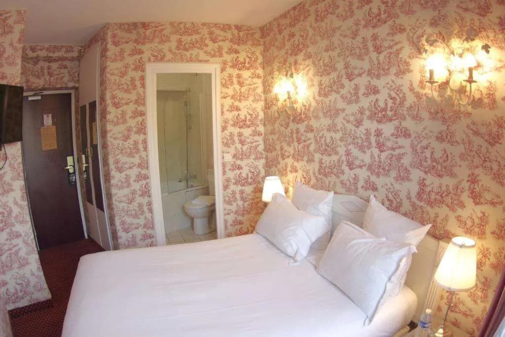 Hotel Regyn's Montmartre - photo 19