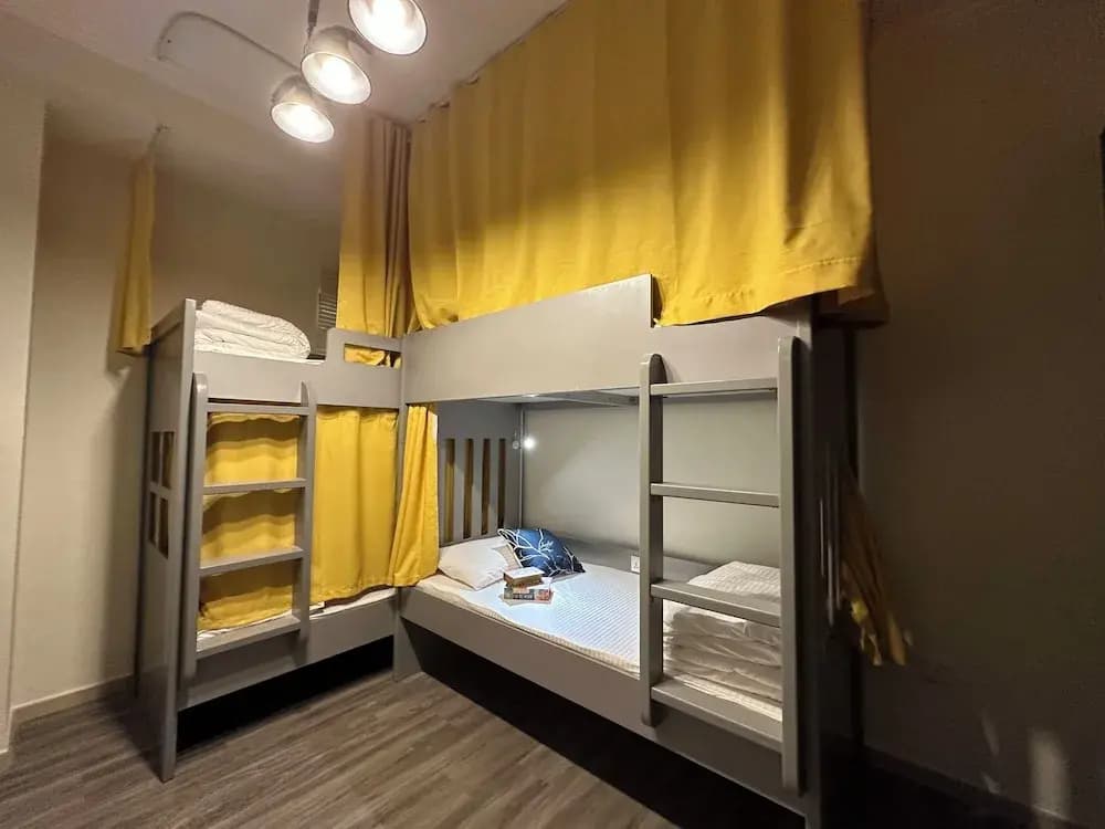 Sparkle View Hostel - photo 4