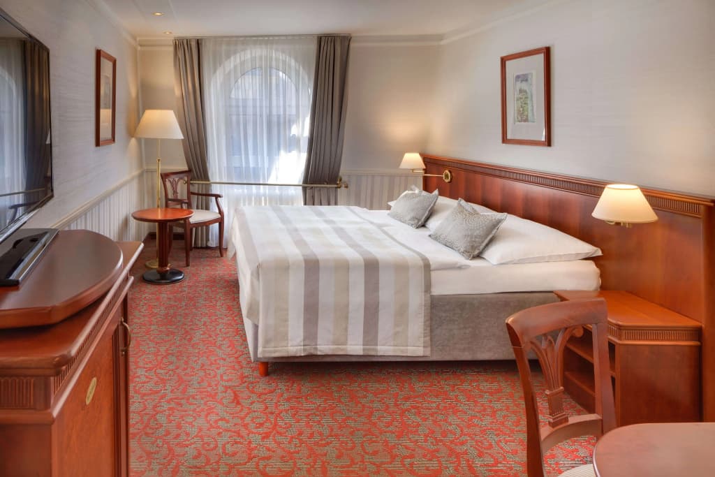 Adria Hotel Prague - photo 3